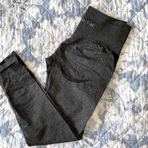 Speckled black NVGTN leggings